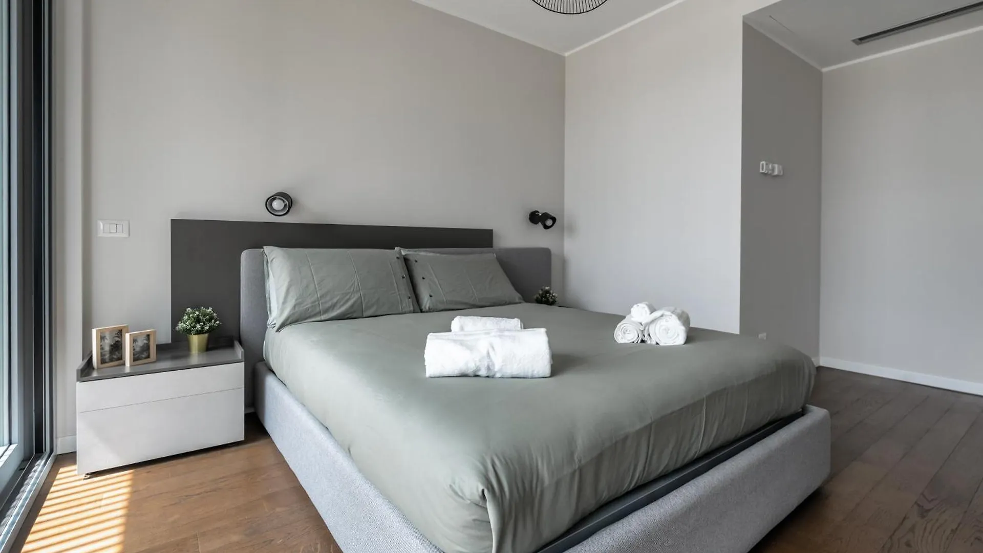 Luxury Sempione - Monumentale Duomo-Cenisio Apartamento Milão