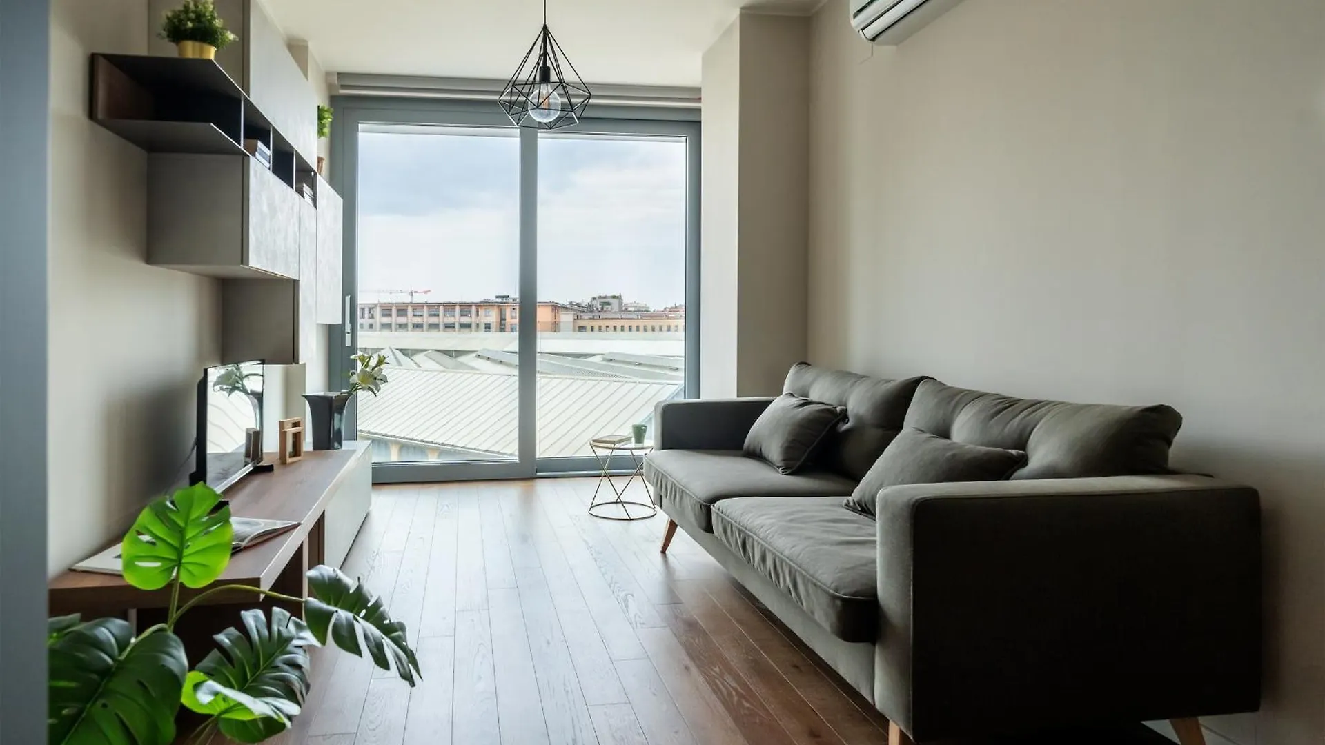Luxury Sempione - Monumentale Duomo-Cenisio Apartment Milan 0*,  Italy